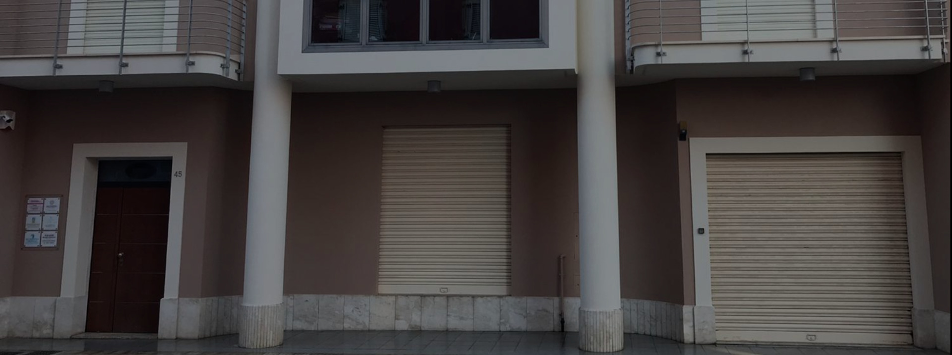 fullslide1